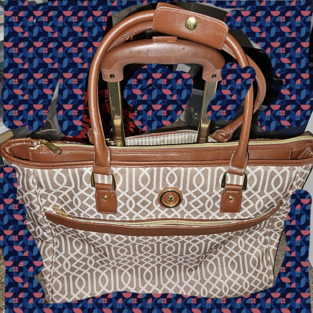 Travel Roller Bag.